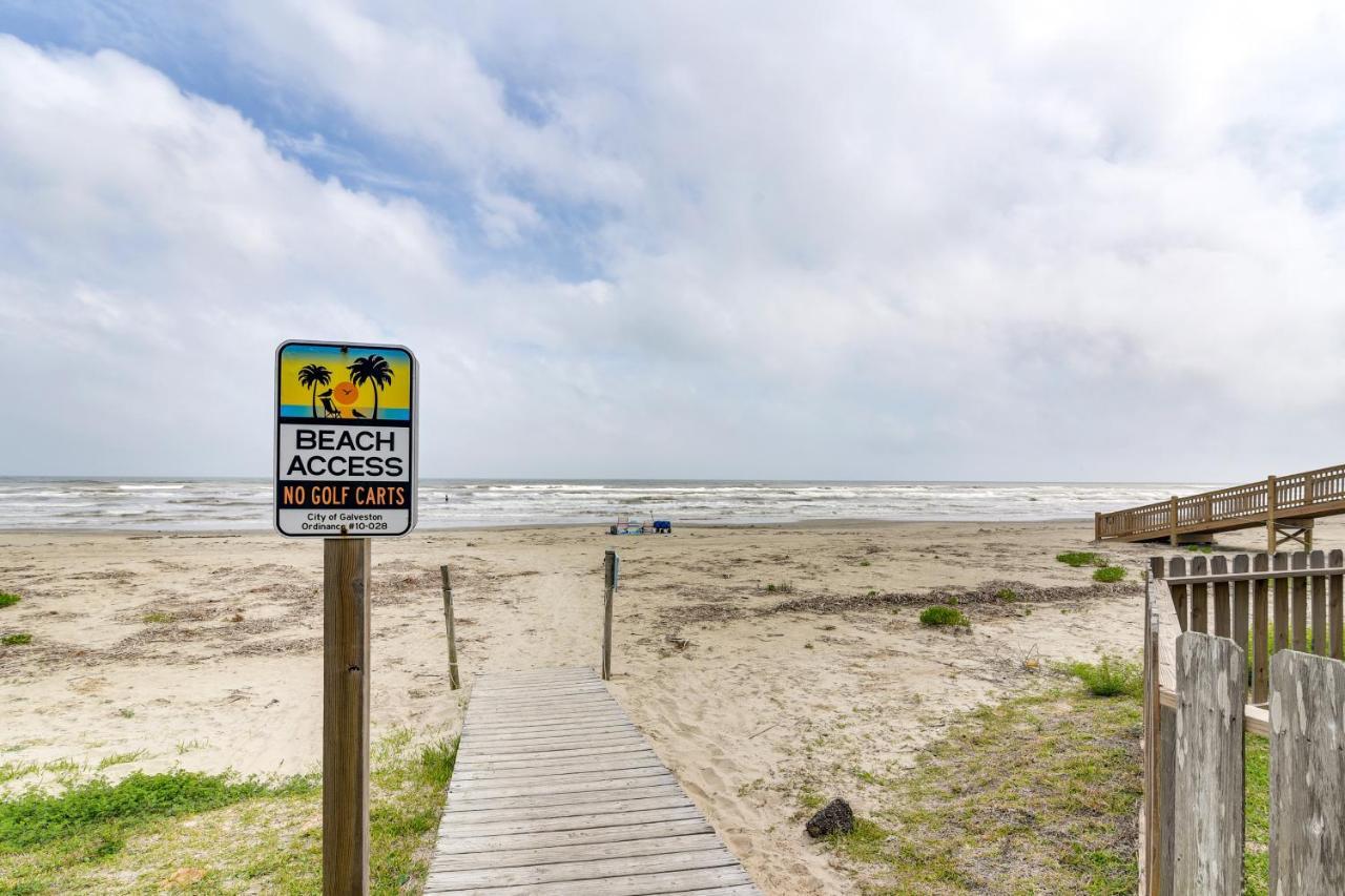 Galveston Townhome With Balconies Walk To Beach! المظهر الخارجي الصورة