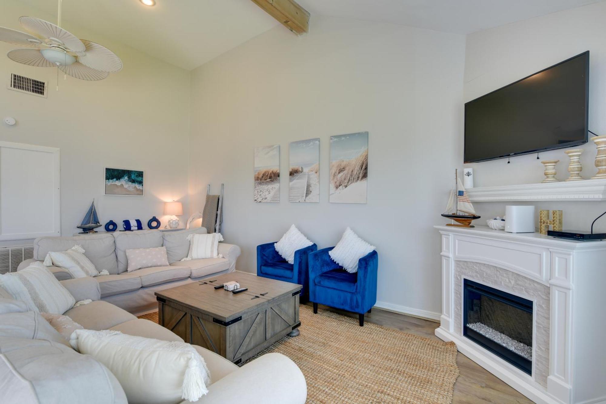 Galveston Townhome With Balconies Walk To Beach! المظهر الخارجي الصورة