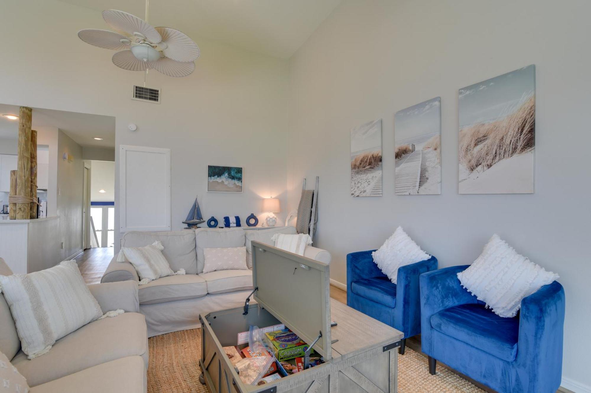 Galveston Townhome With Balconies Walk To Beach! المظهر الخارجي الصورة